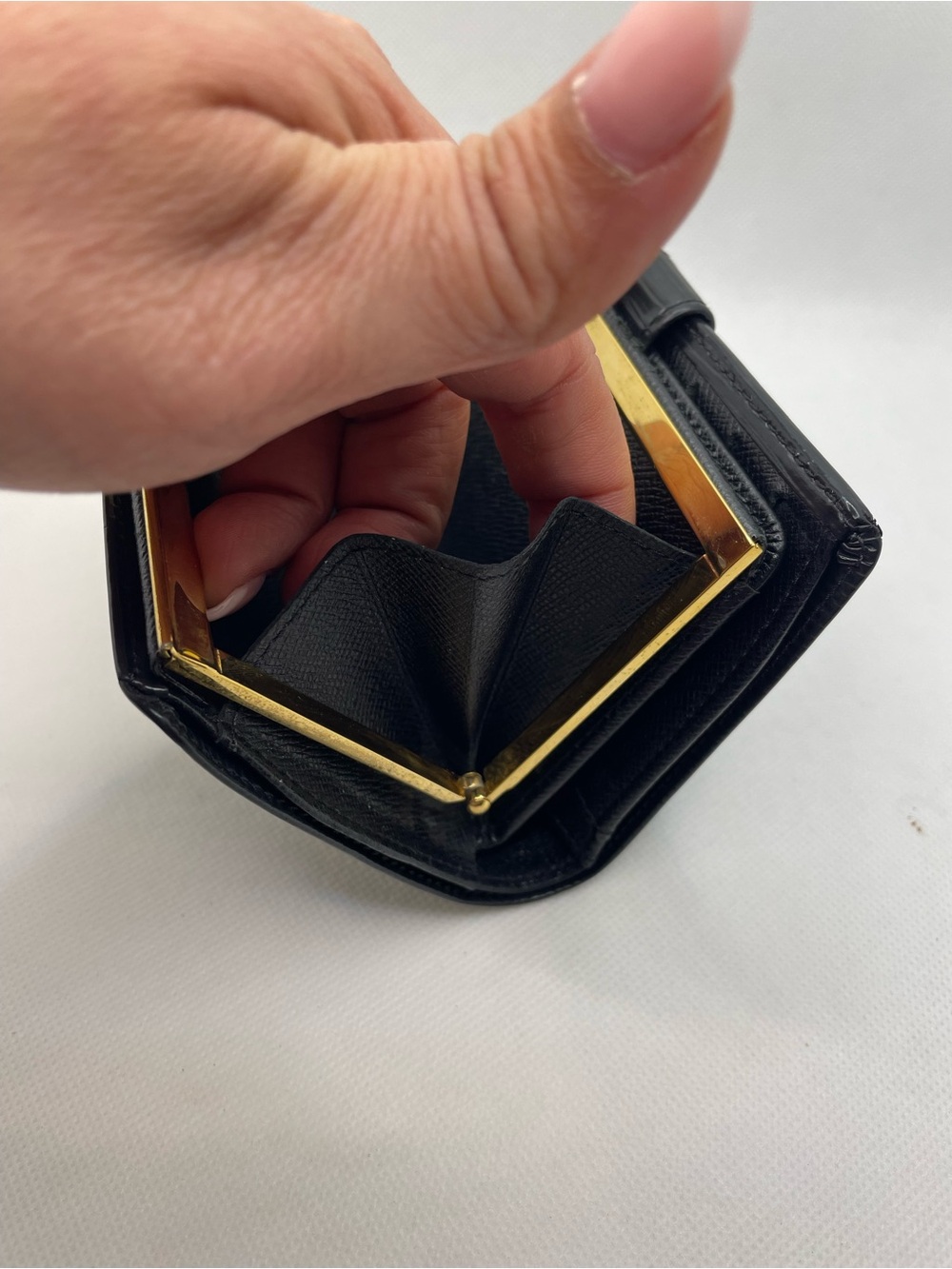 Authentic- Louis Vuitton Black Epi Leather Bi-Fold Wallet with Snap Tab - Picture 7 of 8